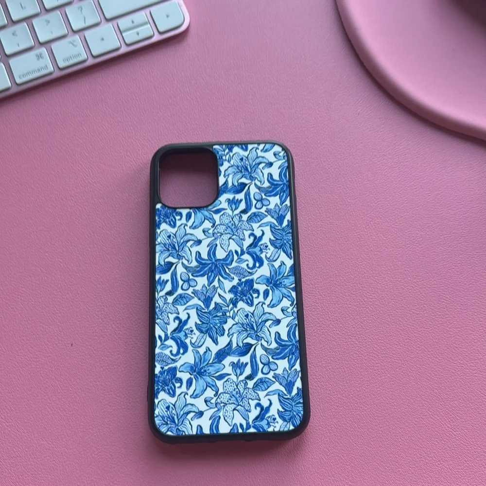 Blue & White Floral iPhone 11 Pro Case – Elegant & Protective Design